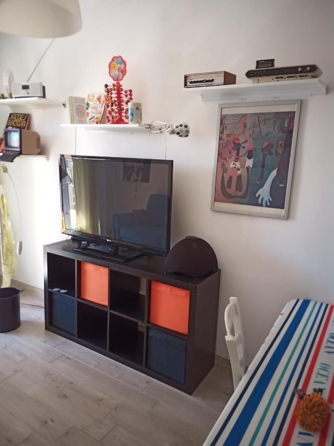 Grand F2 Antibes: Vintage Charm, Beach Proximity & Pet-Friendly Exterior photo