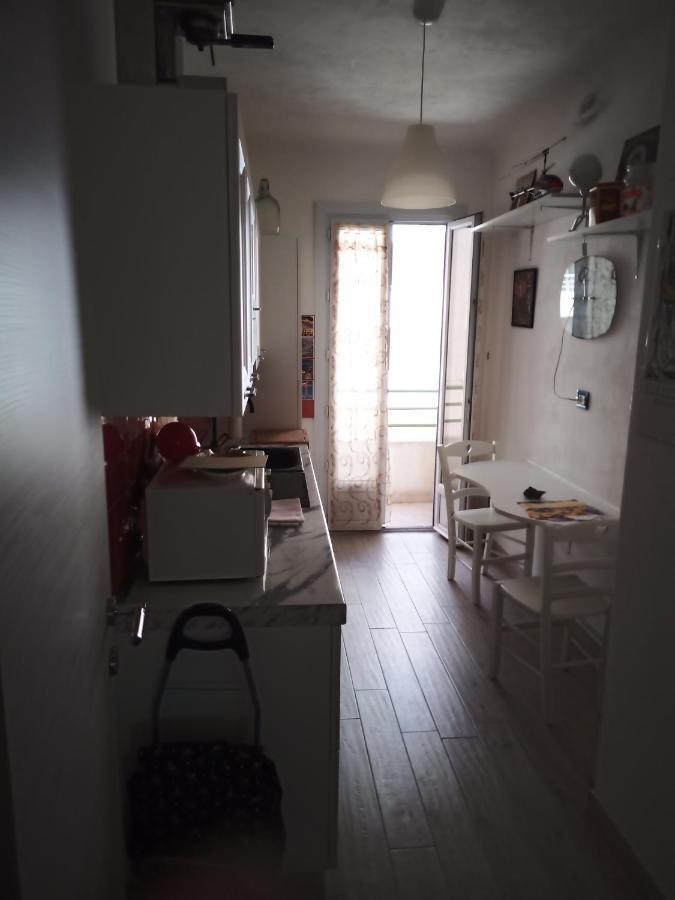 Grand F2 Antibes: Vintage Charm, Beach Proximity & Pet-Friendly Exterior photo