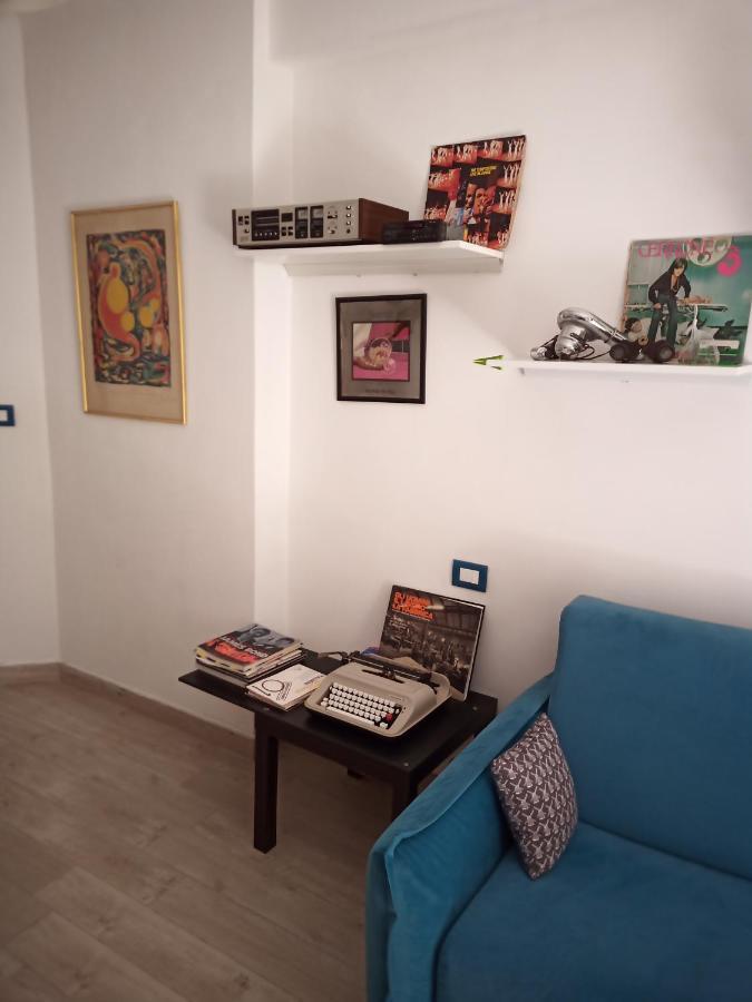 Grand F2 Antibes: Vintage Charm, Beach Proximity & Pet-Friendly Exterior photo