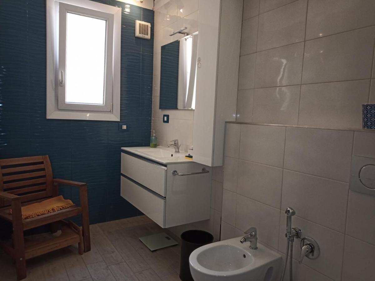Grand F2 Antibes: Vintage Charm, Beach Proximity & Pet-Friendly Exterior photo