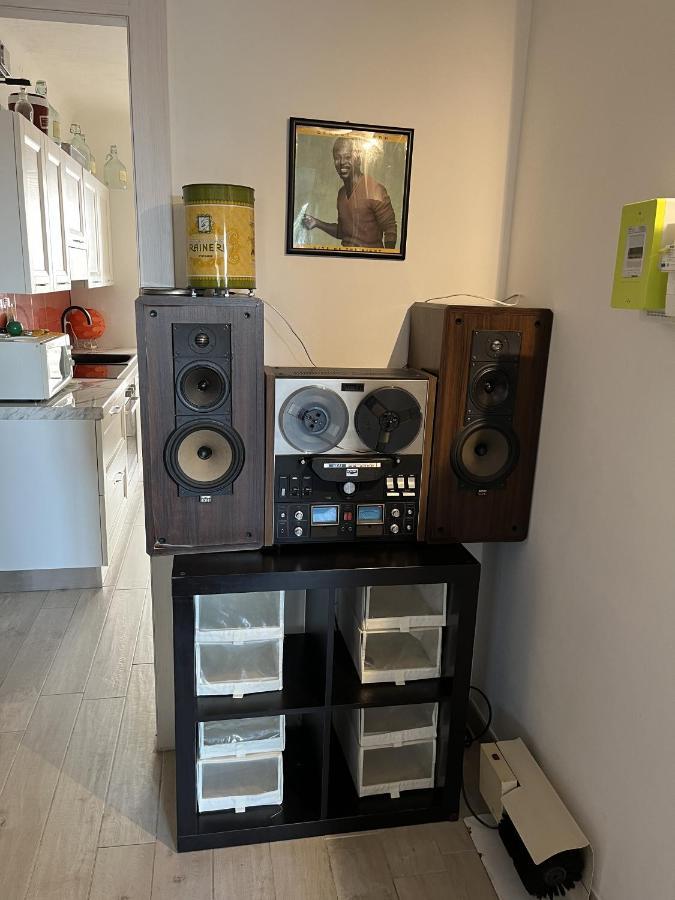 Grand F2 Antibes: Vintage Charm, Beach Proximity & Pet-Friendly Exterior photo